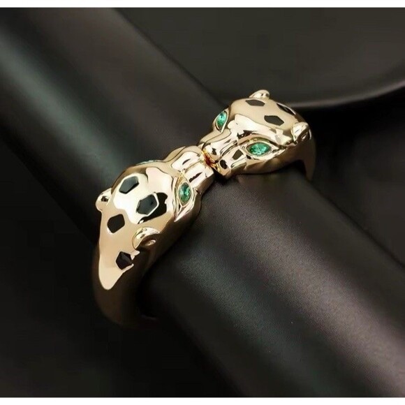 Designer Inspired Statement Leopard Enamel Cuff Bangle Black Gold Tone Green - Picture 6 of 9